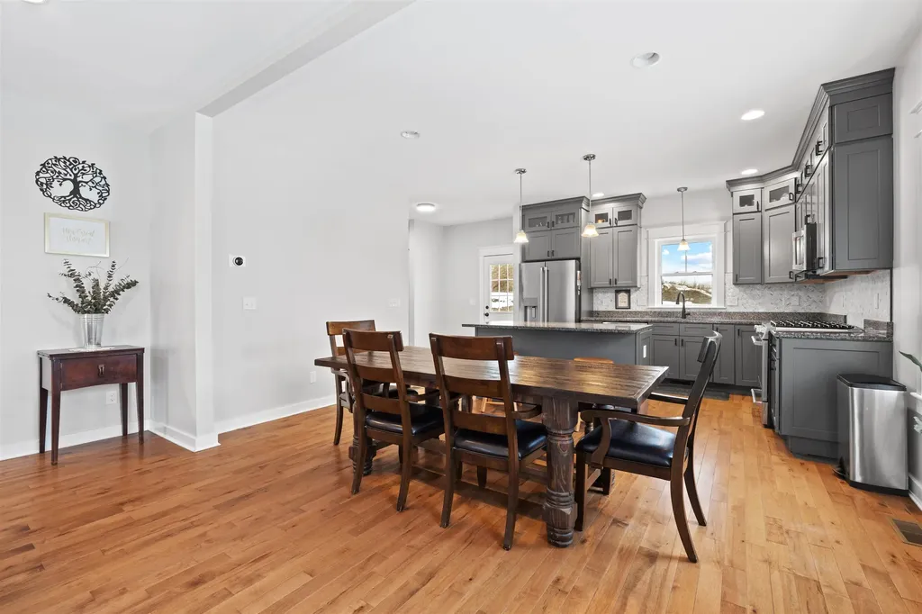 13 Eisenhower Drive Rochester NH 03867