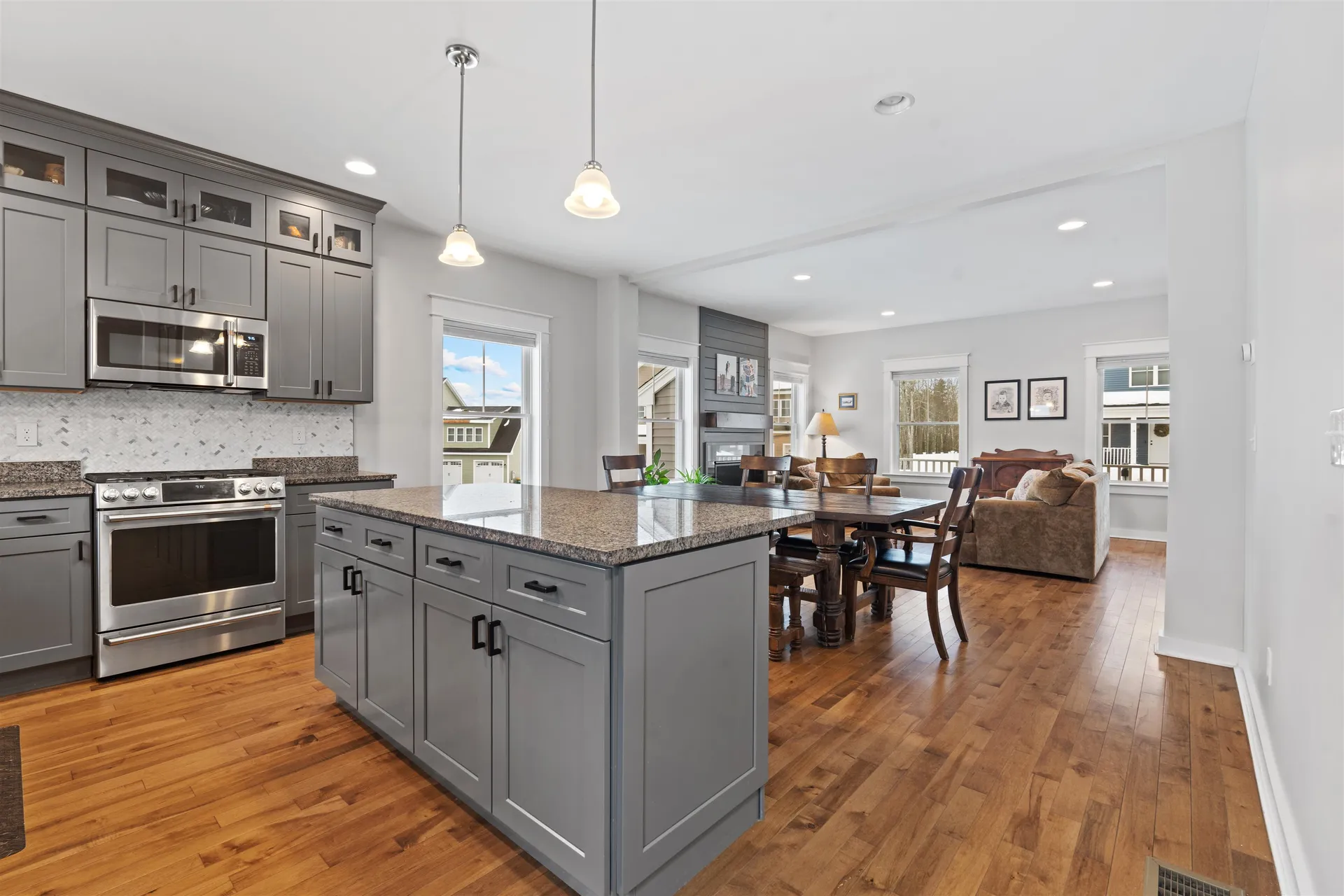 13 Eisenhower Drive Rochester NH 03867