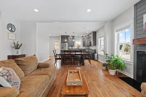 13 Eisenhower Drive Rochester NH 03867