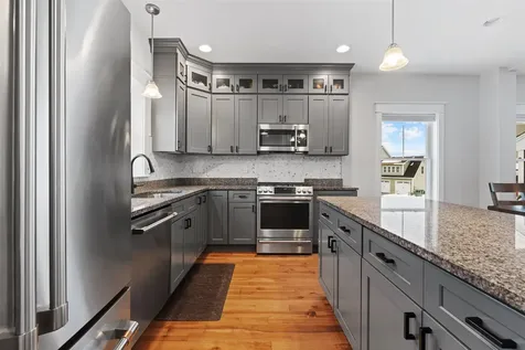 13 Eisenhower Drive Rochester NH 03867