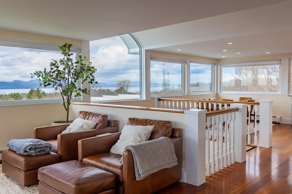 304 Natures Way Charlotte VT 05445