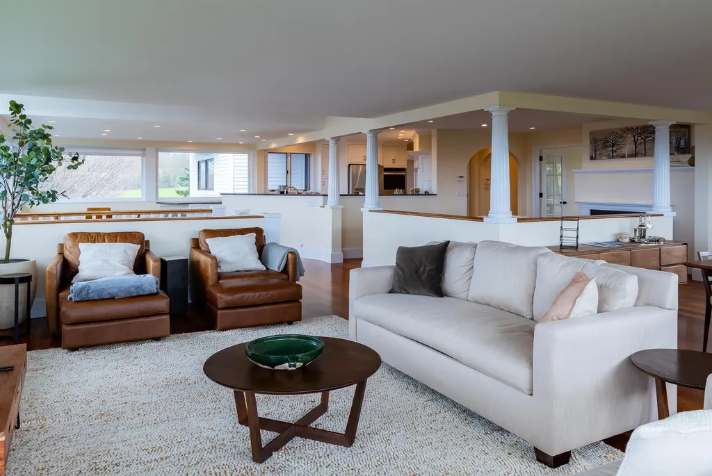 304 Natures Way Charlotte VT 05445