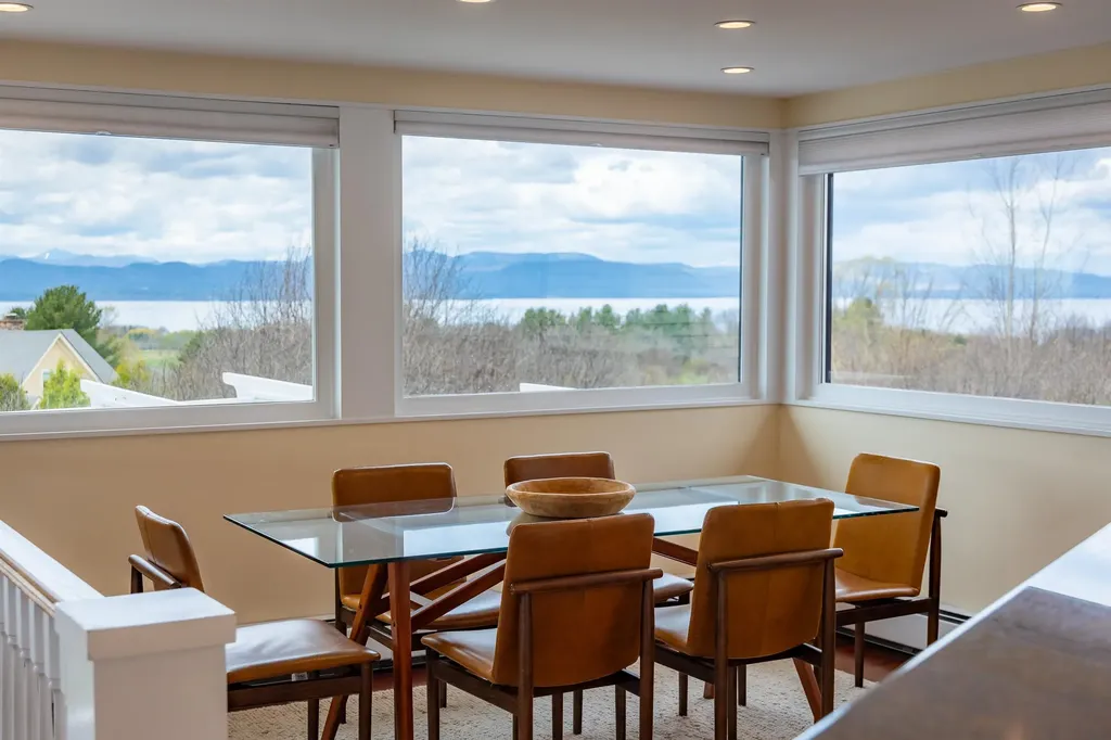 304 Natures Way Charlotte VT 05445