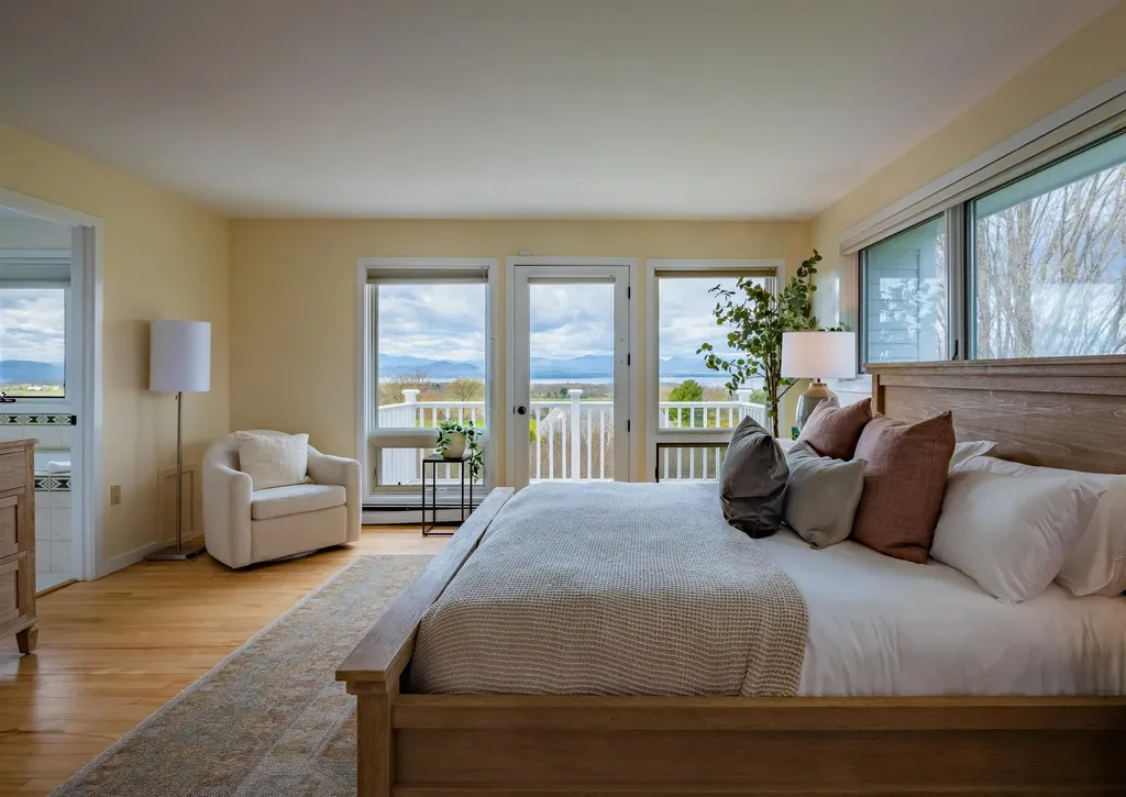 304 Natures Way Charlotte VT 05445