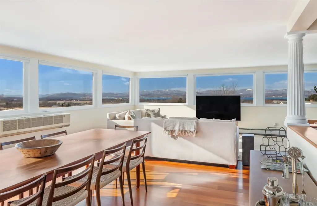 304 Natures Way Charlotte VT 05445