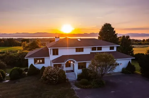 304 Natures Way Charlotte VT 05445