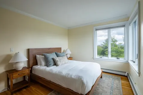 304 Natures Way Charlotte VT 05445