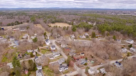 9 Swamscott Street Newfields NH 03856