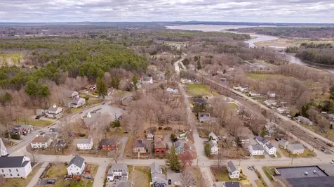 9 Swamscott Street Newfields NH 03856