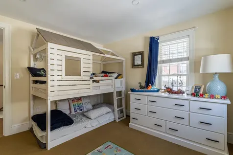 9 Swamscott Street Newfields NH 03856