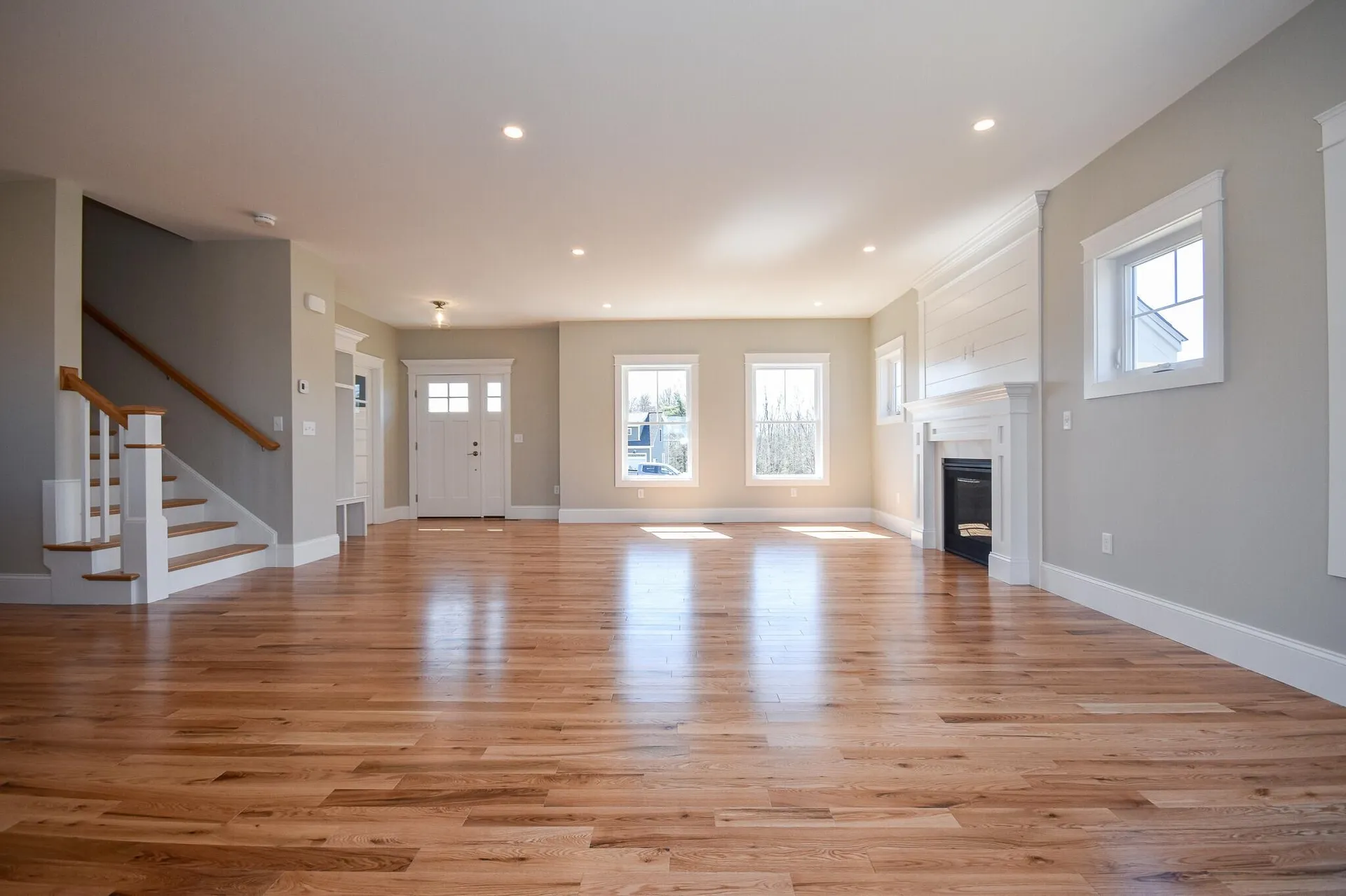 47 Signature Drive Barrington NH 03825