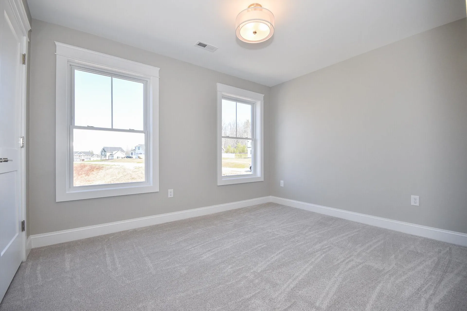 47 Signature Drive Barrington NH 03825