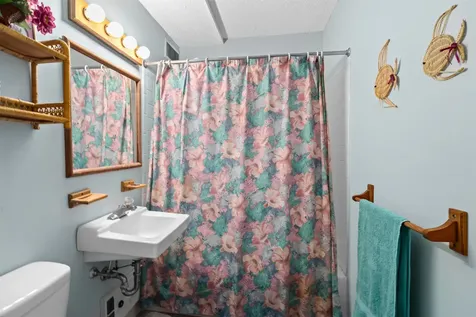 9 Treetop Circle Laconia NH 03246