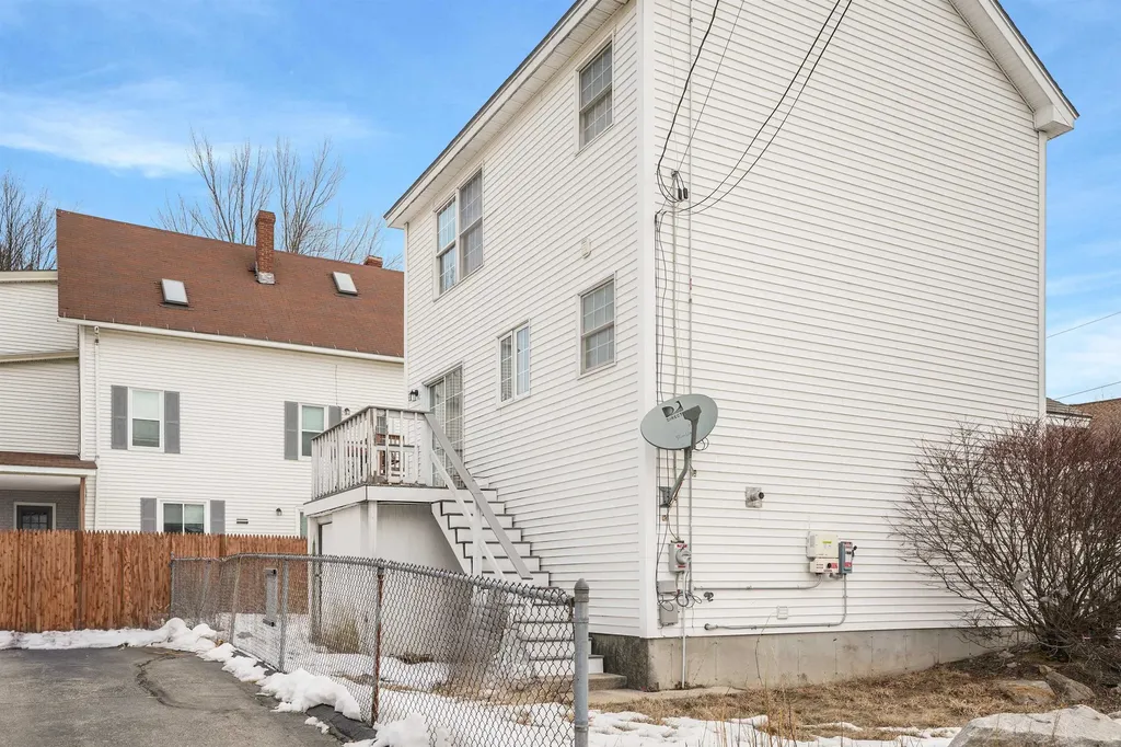 4 Cartier Street Manchester NH 03102