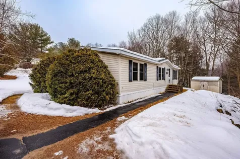 19 Sycamore Boulevard Farmington NH 03835
