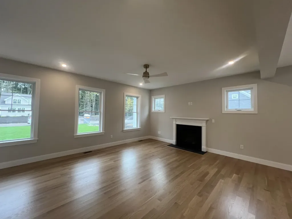 9 Washburn Farm Lane Kittery ME 03905