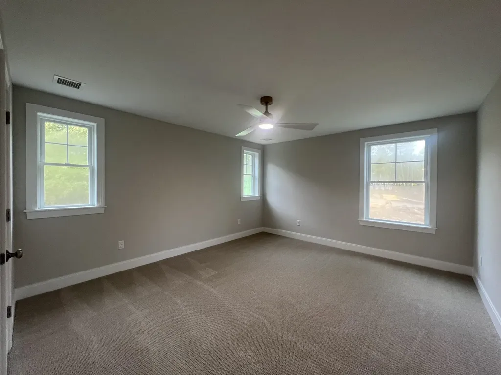 9 Washburn Farm Lane Kittery ME 03905