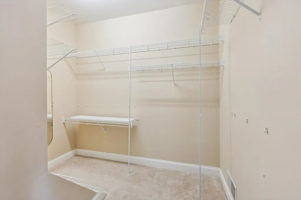 52 Robbe Farm Road Peterborough NH 03458