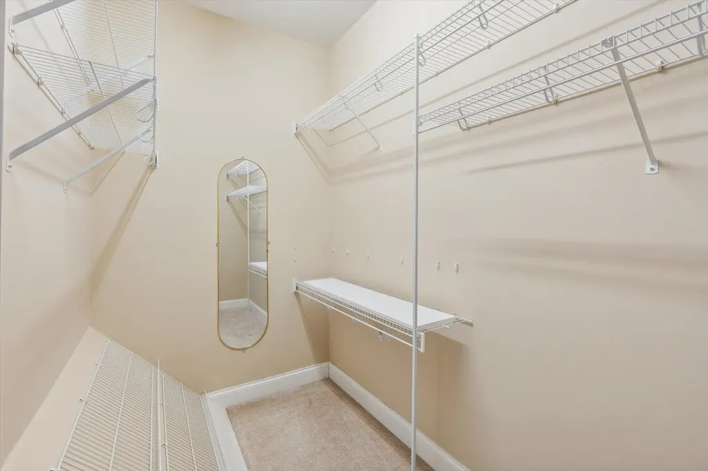 52 Robbe Farm Road Peterborough NH 03458