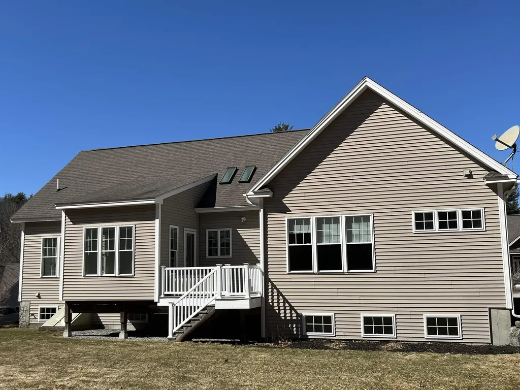 52 Robbe Farm Road Peterborough NH 03458