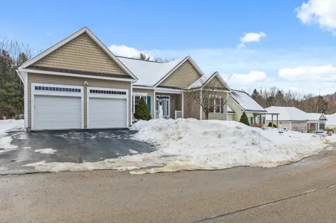 52 Robbe Farm Road Peterborough NH 03458