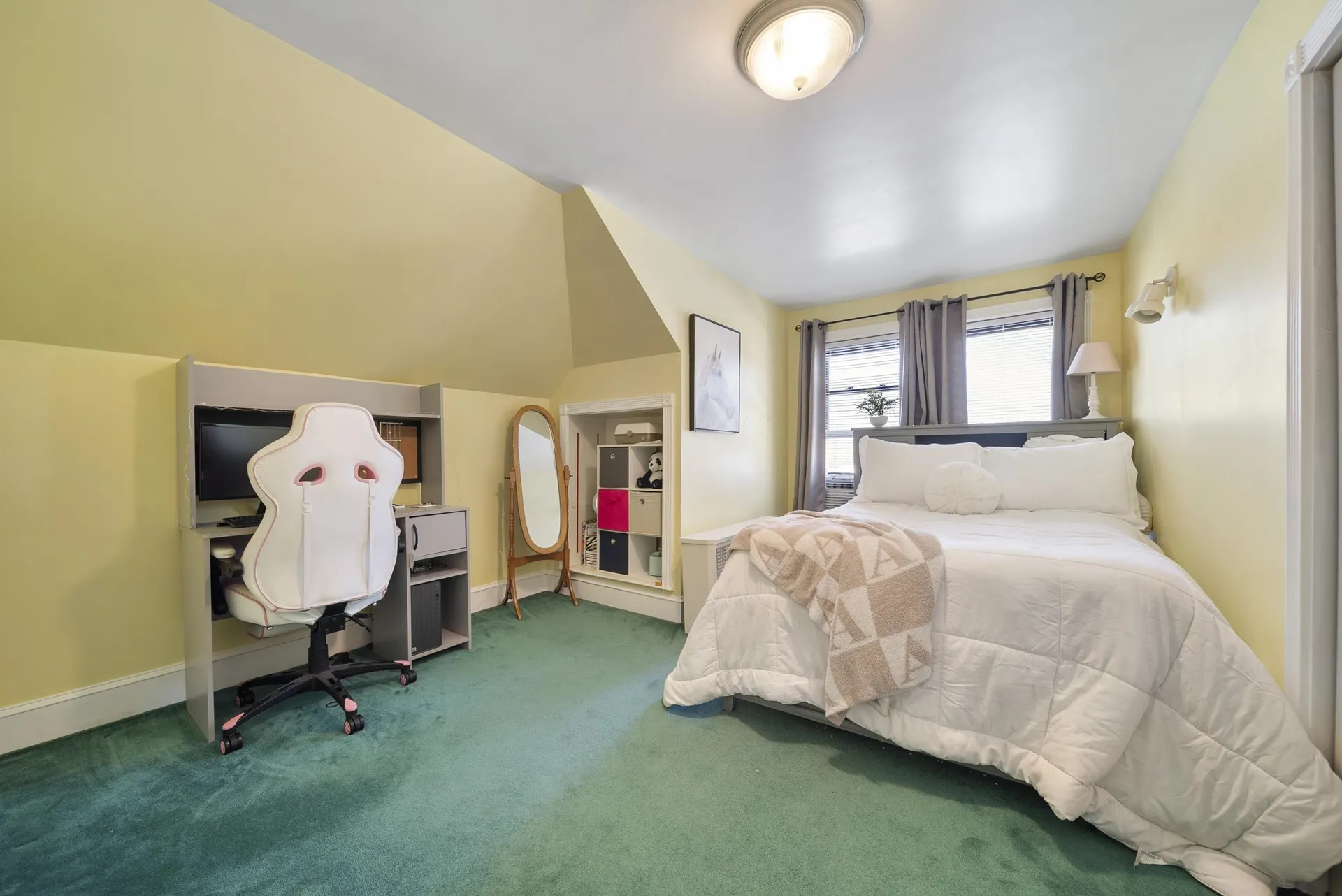 29 Manning Street Manchester NH 03103