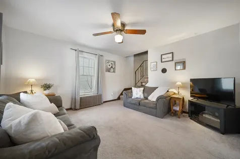 29 Manning Street Manchester NH 03103