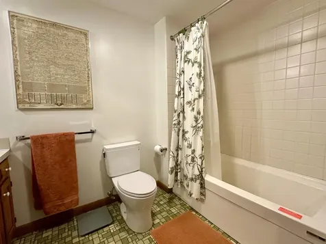 633 Marmot Lane Grantham NH 03753