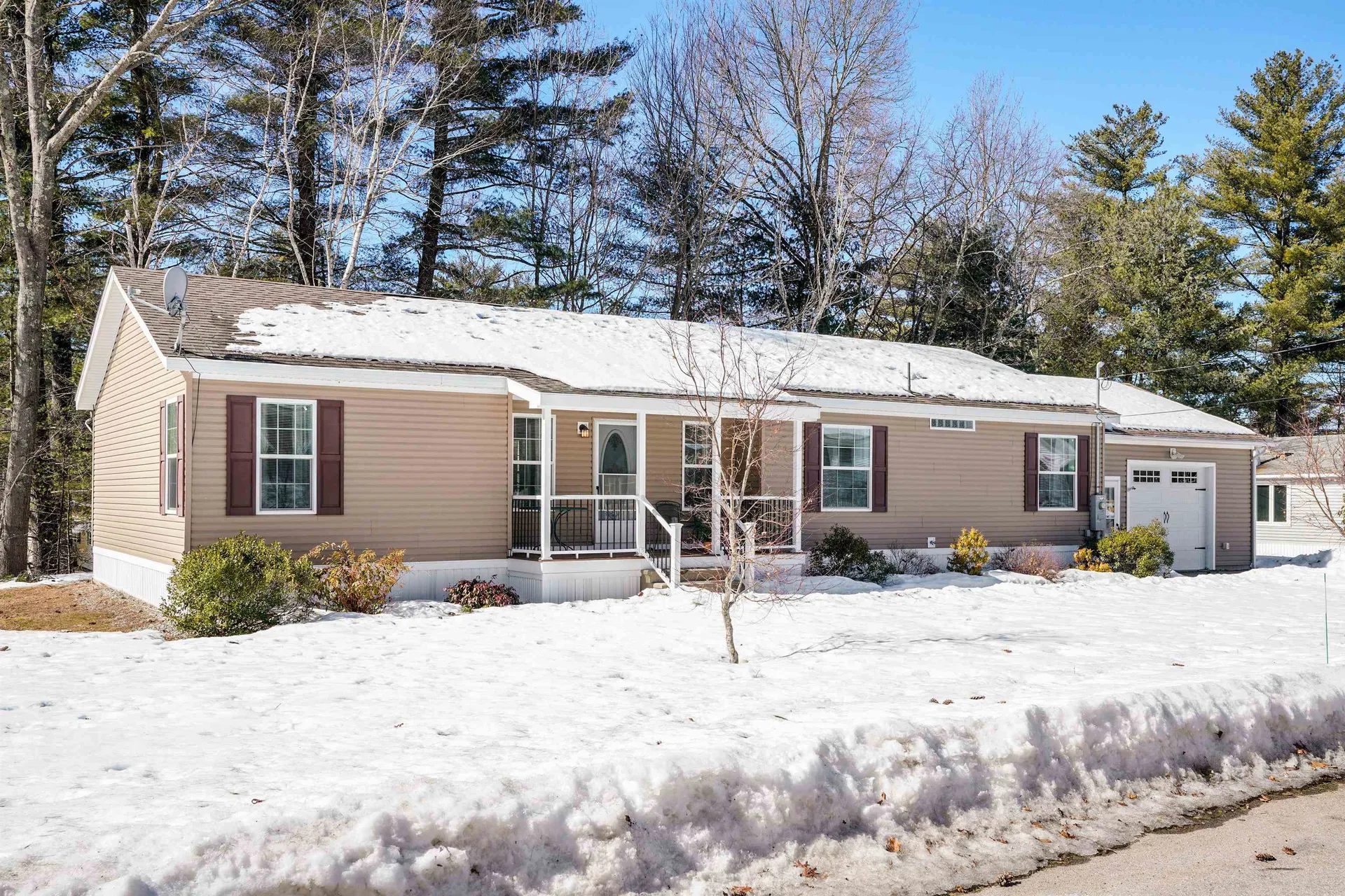 21 Hazel Street Hollis NH 03049