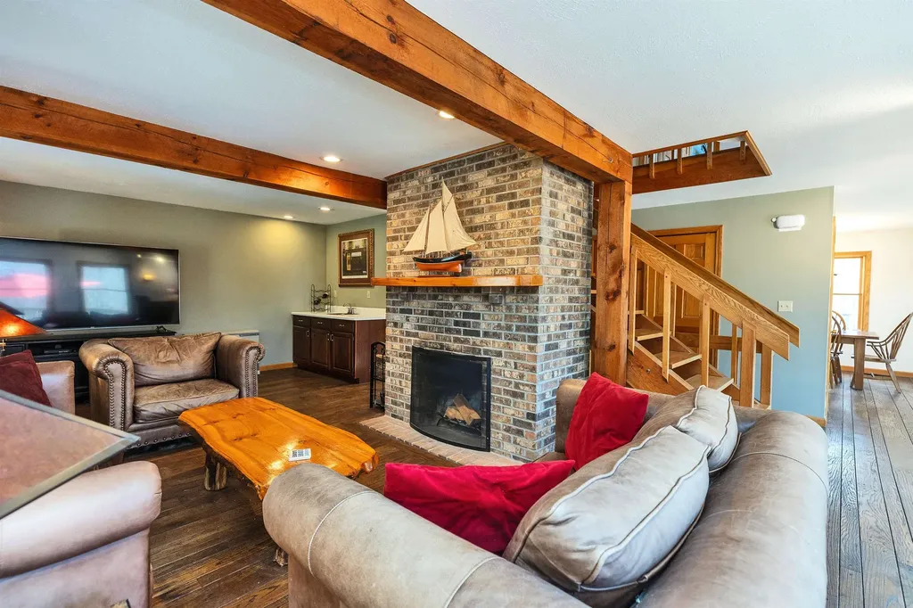 44 Lakeview Drive Nottingham NH 03290