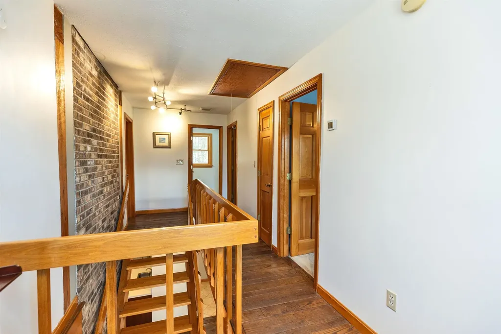 44 Lakeview Drive Nottingham NH 03290