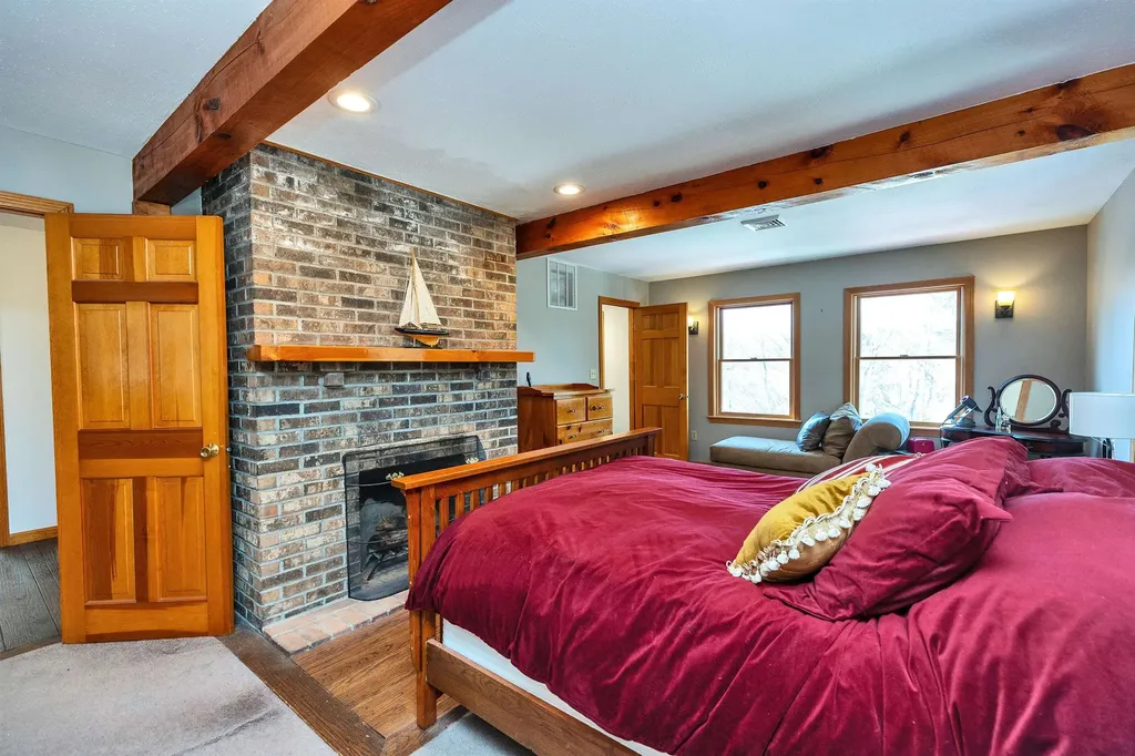 44 Lakeview Drive Nottingham NH 03290