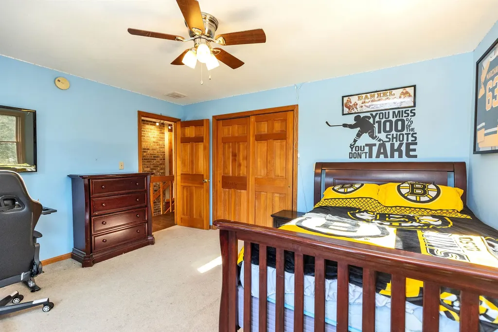 44 Lakeview Drive Nottingham NH 03290