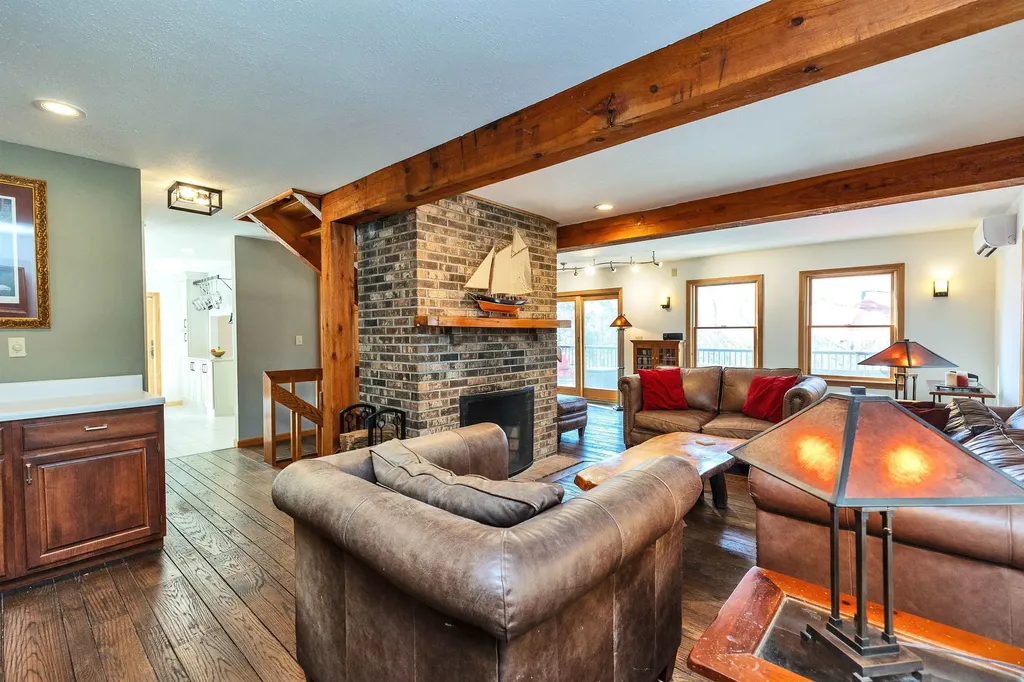 44 Lakeview Drive Nottingham NH 03290