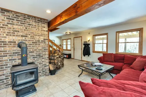 44 Lakeview Drive Nottingham NH 03290