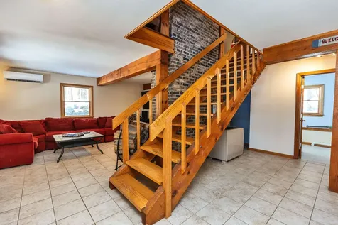 44 Lakeview Drive Nottingham NH 03290