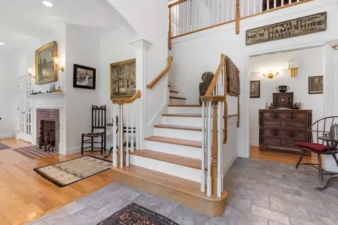 48 Captains Landing Newington NH 03801