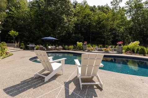 48 Captains Landing Newington NH 03801
