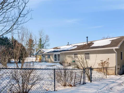 104 Northview Drive Clarendon VT 05759