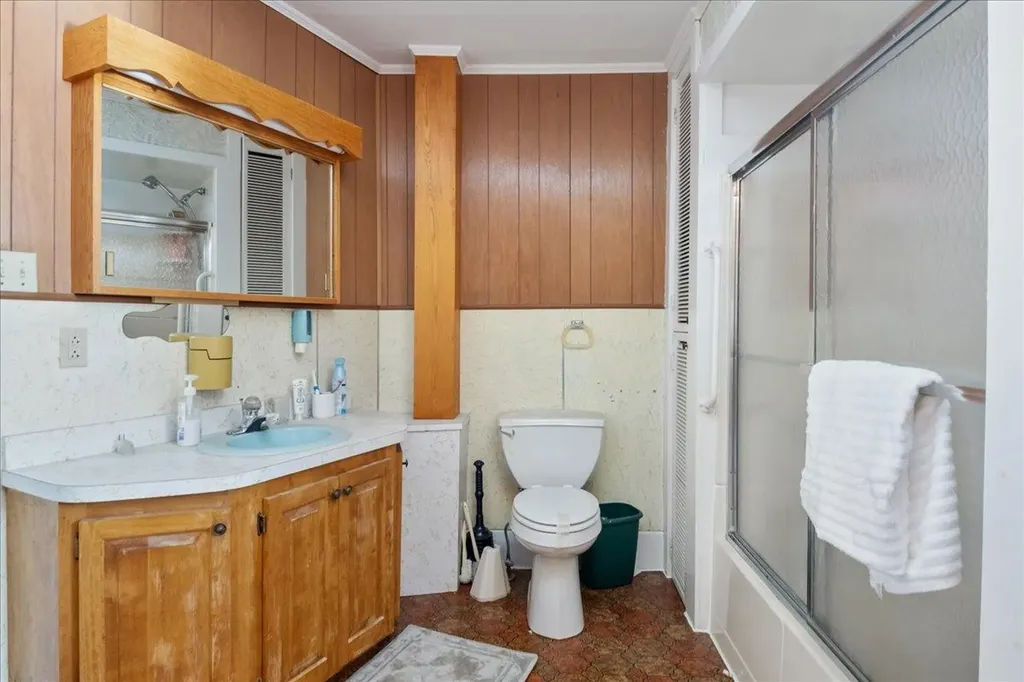 16 Beech Street Barre City VT 05641