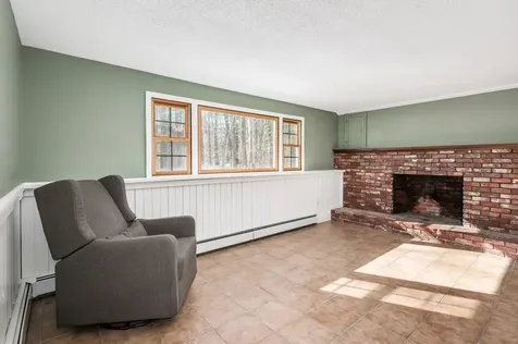 31 Wednesday Hill Road Lee NH 03861