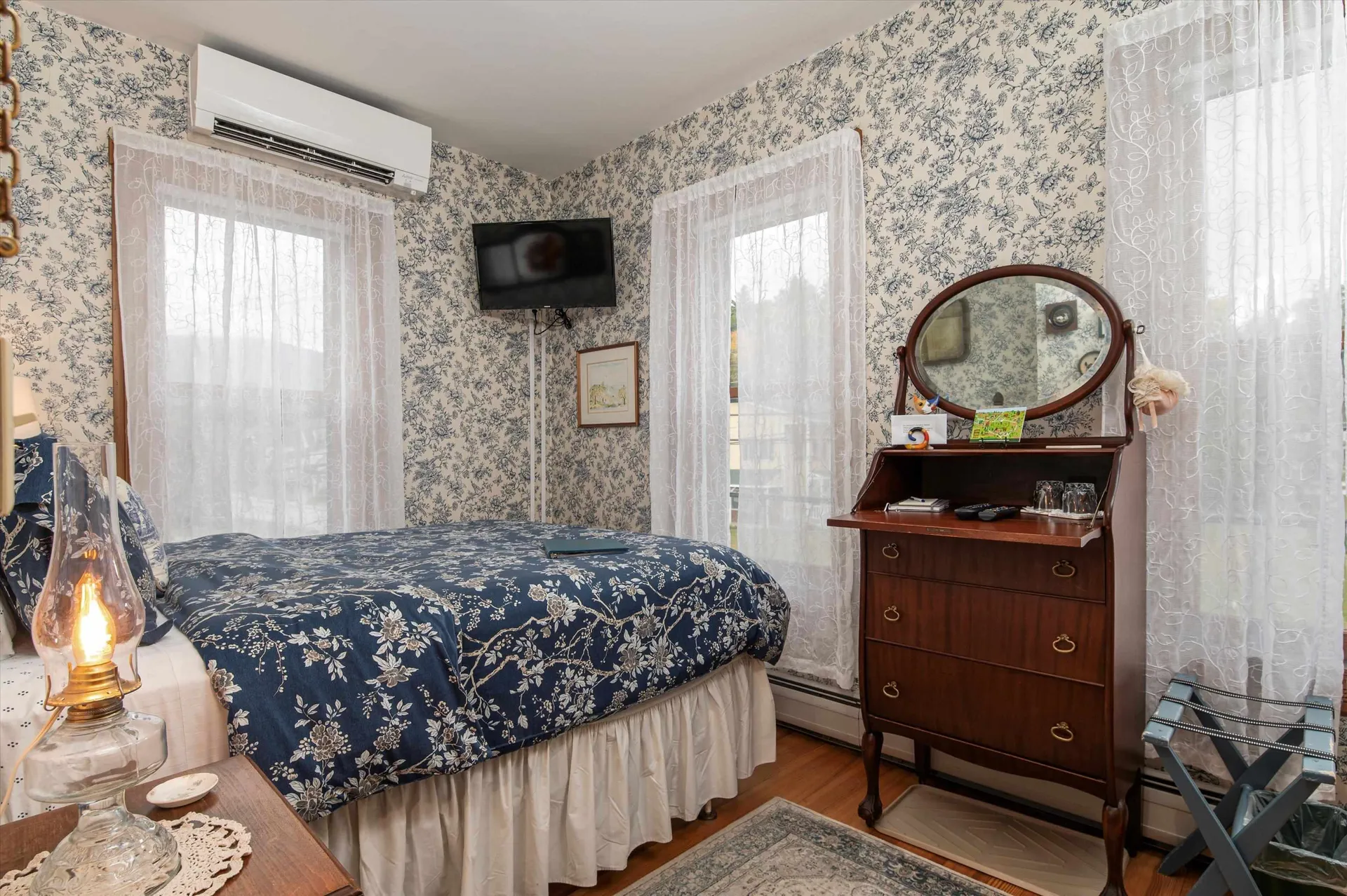 86 Main Street Ludlow VT 05149