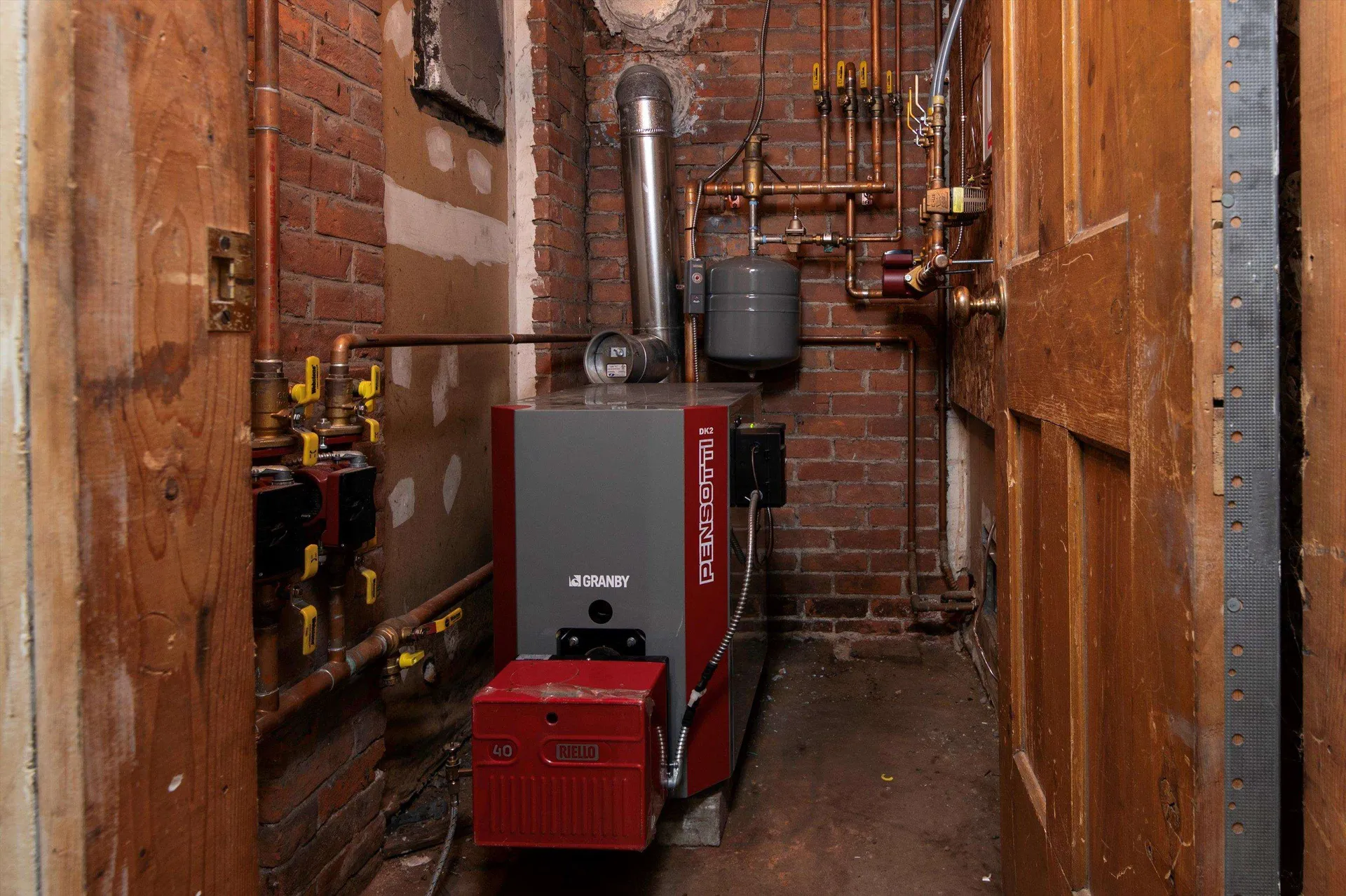 86 Main Street Ludlow VT 05149