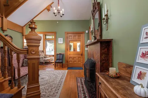 86 Main Street Ludlow VT 05149