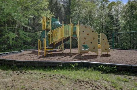 1C Seasons At Attitash Road Bartlett NH 03812