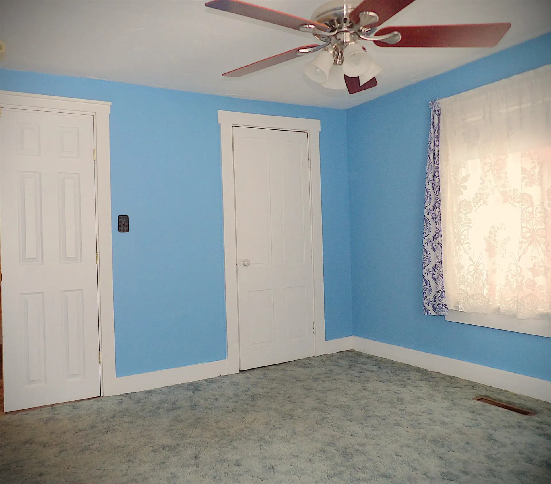 1200 Vt Route 14 Williamstown VT 05679