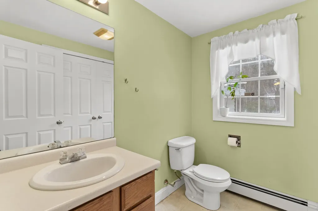 20 Kodiak Court Rochester NH 03867