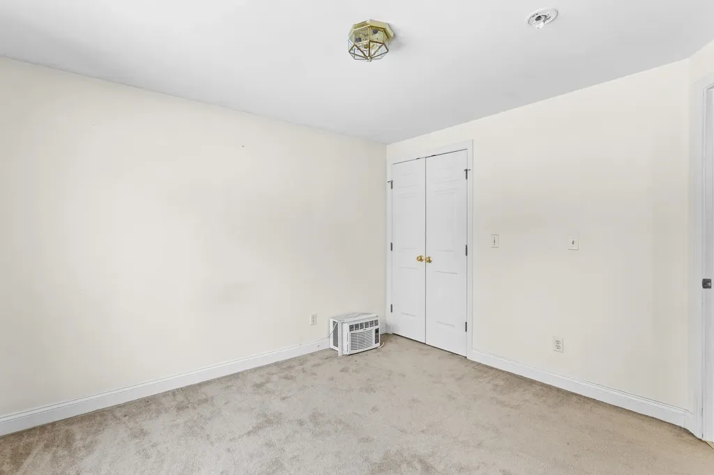 20 Kodiak Court Rochester NH 03867