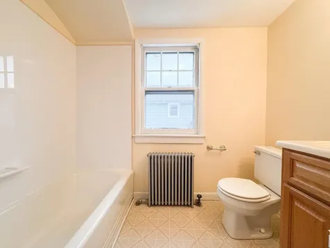 103 Caroline Street Burlington VT 05401