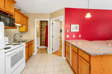14 Lake Avenue Sunapee NH 03782